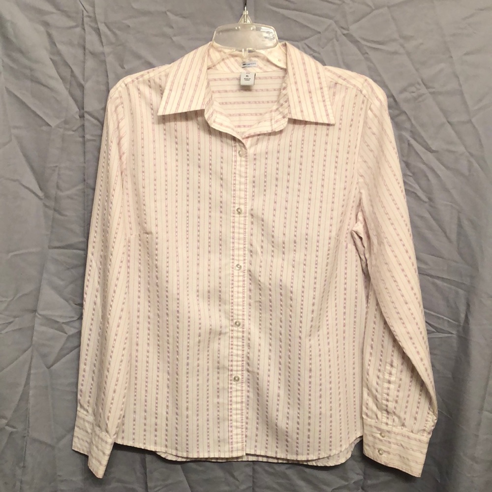 Gap long sleeve dress shirt.